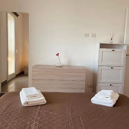 - Privitera & * Pozzallo