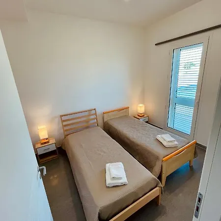 Apartment - Privitera & *