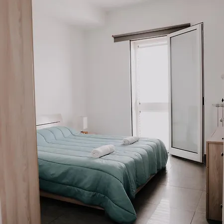 - Privitera & * Pozzallo