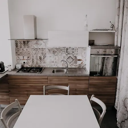 - Privitera &